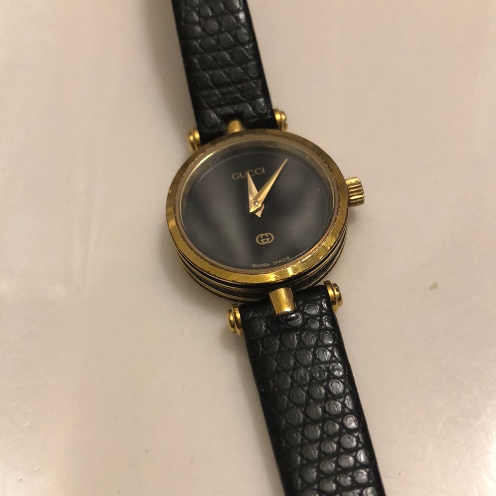 Authentic vintage Gucci watch from 1982